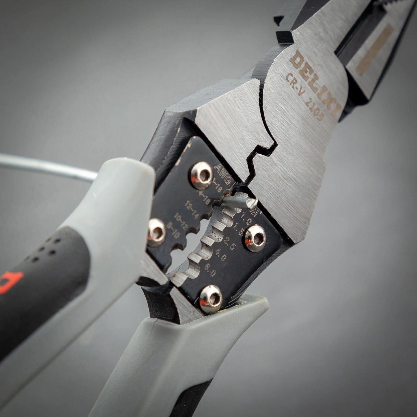 ALICATE MODUS PROFISSONAL DE ATLTA QUALIDADE